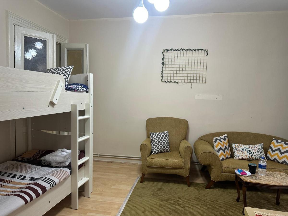 Nelly Guesthouse Estambul Exterior foto