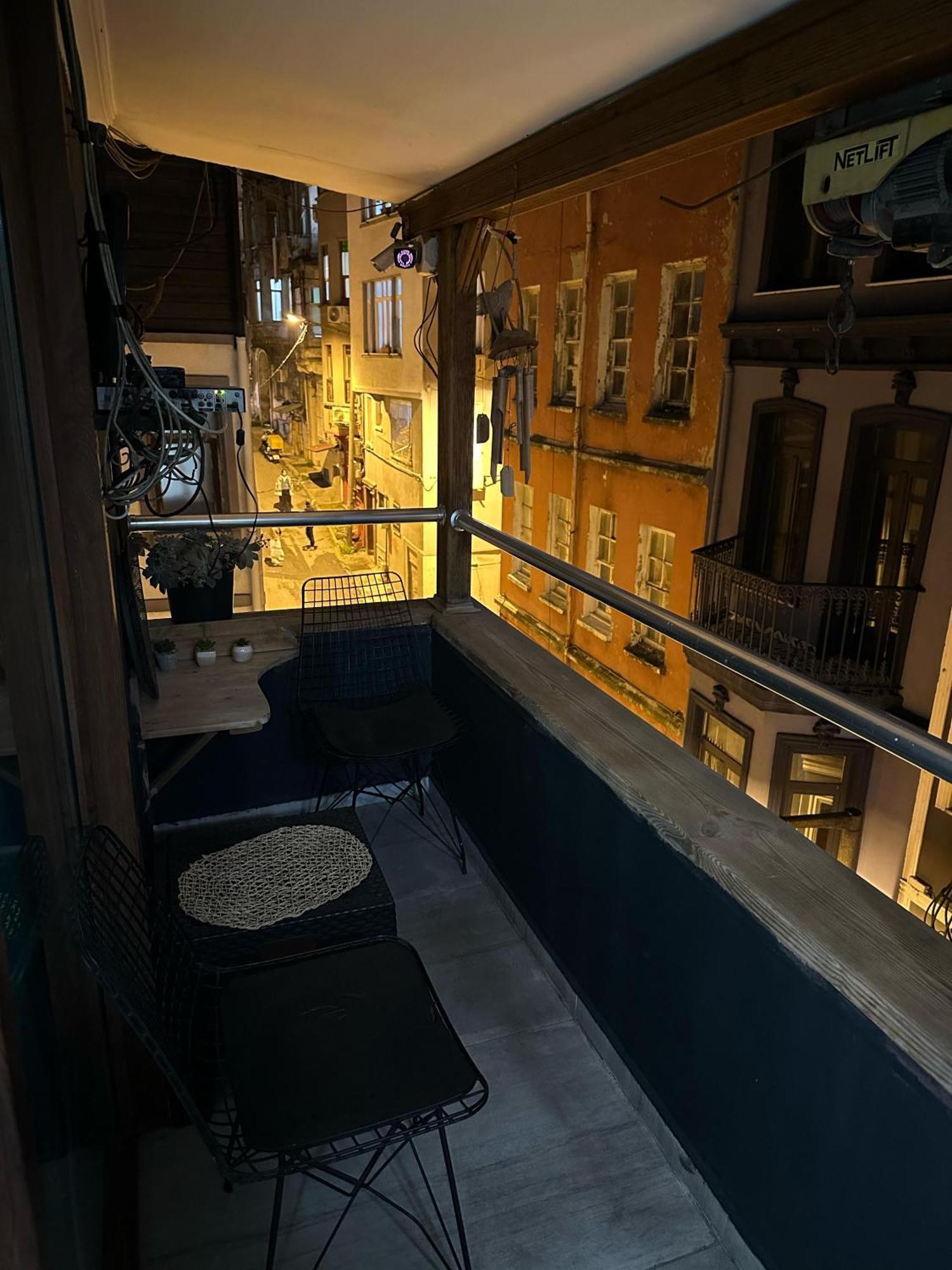 Nelly Guesthouse Estambul Exterior foto
